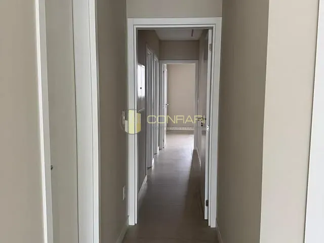 Apartamento 3 quartos e 4 banheiros, para alugar, no bairro Meia Praia em Itapema