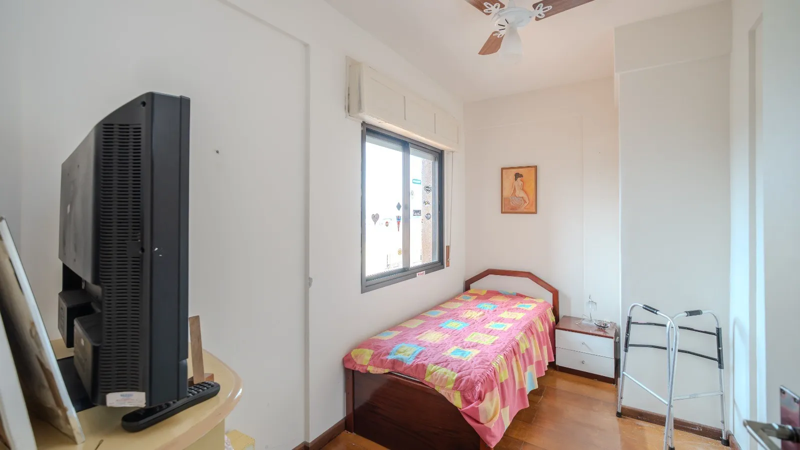 Apartamento semimobiliado à venda no Ed. Visconde Magalhães, Centro - 178 m², 3 quartos (sendo 1 suíte), churrasqueira e vaga coberta. - 9