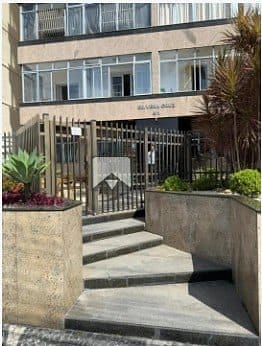 Apartamento à venda com 3 quartos, 110m² - Foto 3