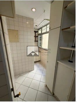 Apartamento à venda com 3 quartos, 110m² - Foto 18