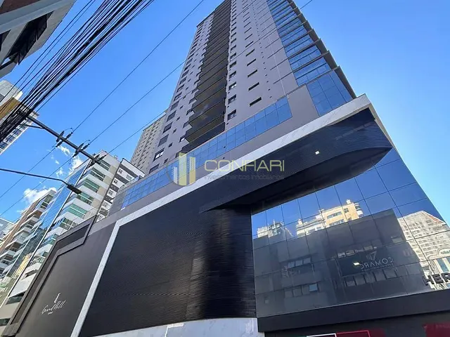 Apartamento 4 quartos e 5 banheiros, à venda, no bairro meia praia em Itapema