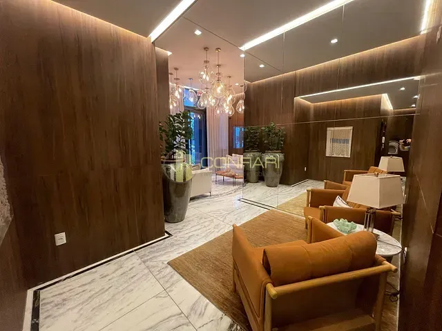 Apartamento 4 quartos e 5 banheiros, à venda, no bairro meia praia em Itapema