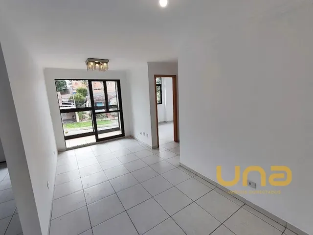 Apartamento 2 quartos e 1 banheiro, para alugar, no bairro CAPAO RASO em Curitiba