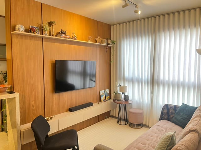Apartamento com 100m² 2 quartos e 2 banheiros, para alugar, no bairro Gleba Palhano em Londrina