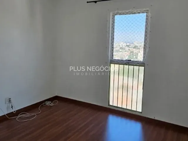 Apartamento 3 quartos e 2 banheiros, para alugar, no bairro Vila Trujillo em Sorocaba
