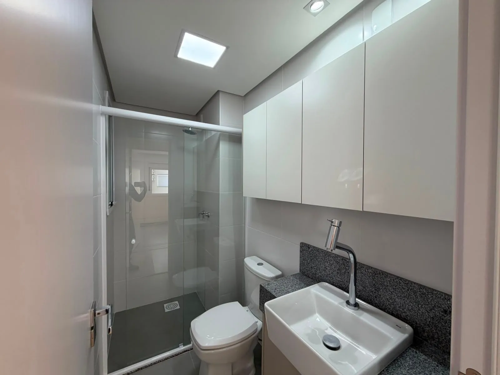 Apartamento semimobiliado à venda no Smart Urban Club, Areal - 74 m², 3 quartos (sendo 1 suíte), andar alto com sol da tarde e condomínio completo. - 6