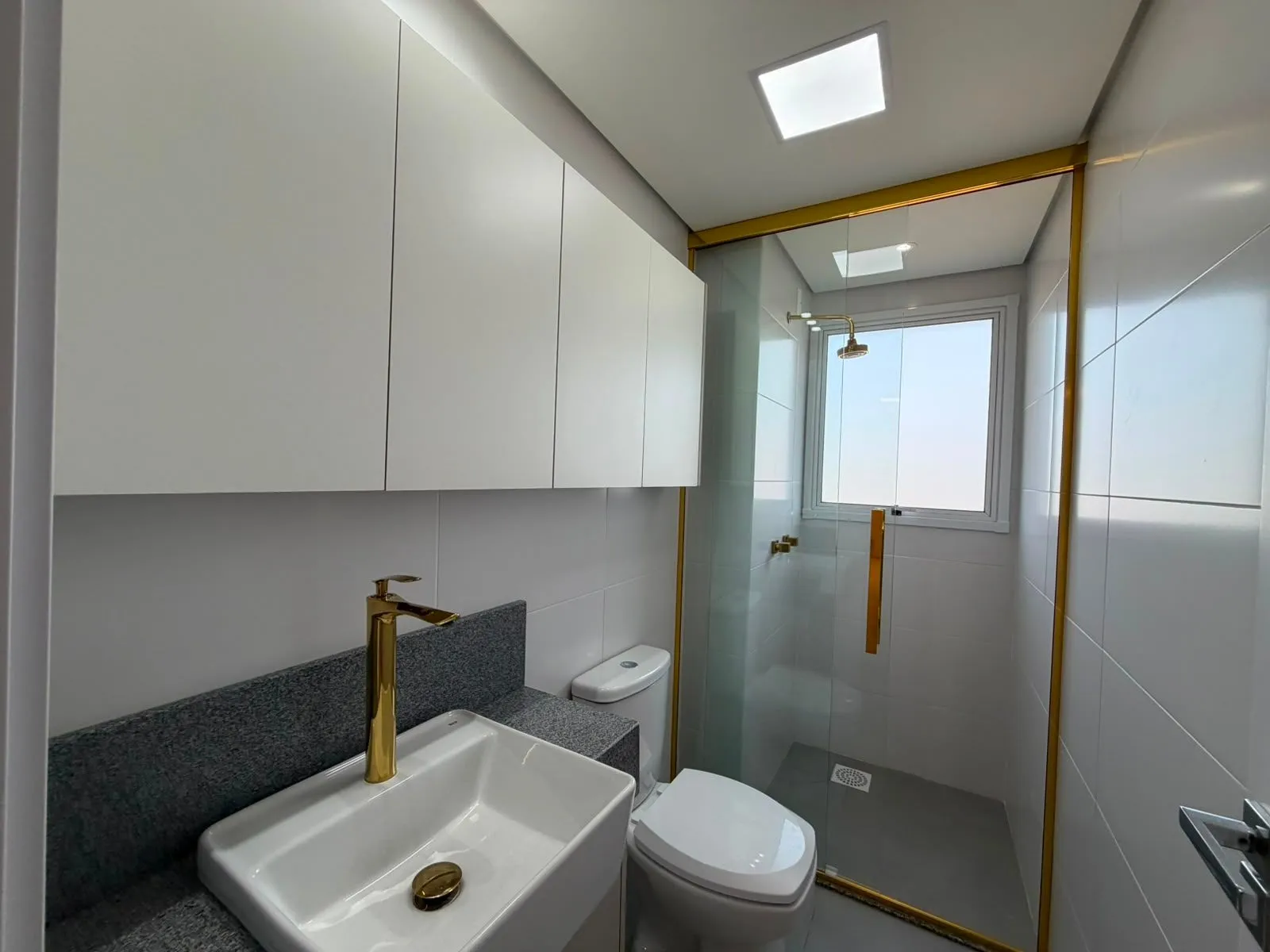 Apartamento semimobiliado à venda no Smart Urban Club, Areal - 74 m², 3 quartos (sendo 1 suíte), andar alto com sol da tarde e condomínio completo. - 11