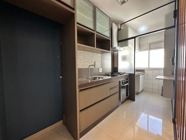 Apartamento com 91m² 3 quartos e 2 banheiros, para alugar, no bairro Terra Bonita em Londrina