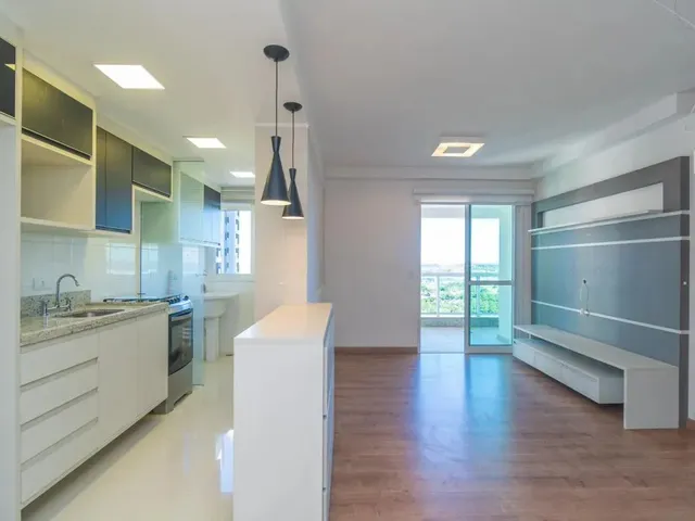 Apartamento 2 quartos e 1 banheiro, para alugar, no bairro Ecoville em Curitiba