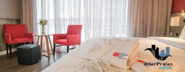 Flat com 35m², à venda, no bairro Praia Brava de Itajaí em Itajaí