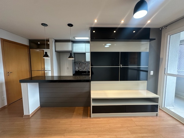 Apartamento com 104m² 3 quartos e 2 banheiros, para alugar, no bairro Santa Rosa em Londrina
