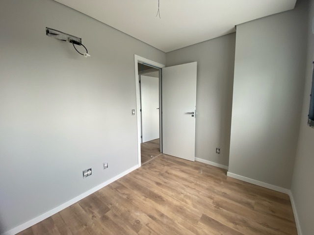 Apartamento 2 quartos e 1 banheiro, à venda, no bairro São Gonçalo em Pelotas