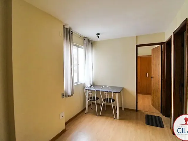 Apartamento 1 quarto e 1 banheiro, para alugar, no bairro Cristo Rei em Curitiba