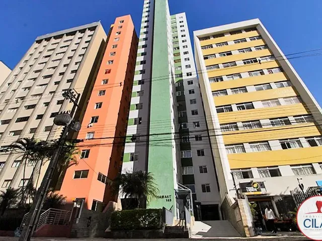 Apartamento 1 quarto e 1 banheiro, para alugar, no bairro Cristo Rei em Curitiba