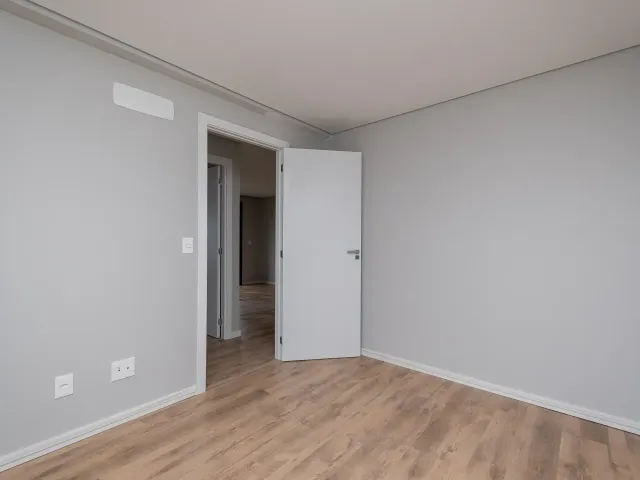 Apartamento com 98m² 2 quartos e 2 banheiros, à venda, no bairro São Gonçalo em Pelotas