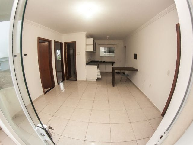 Apartamento com 360m² 2 quartos e 1 banheiro, para alugar, no bairro Ingleses do Rio Vermelho em Florianópolis