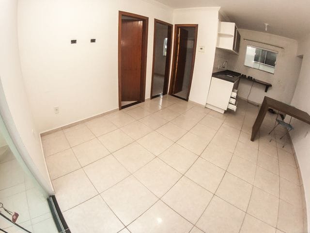 Apartamento com 360m² 2 quartos e 1 banheiro, para alugar, no bairro Ingleses do Rio Vermelho em Florianópolis