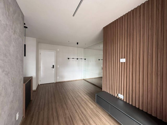 Apartamento 2 quartos e 1 banheiro, à venda, no bairro Aurora em Londrina