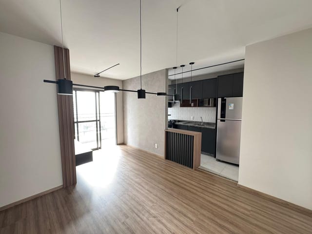 Apartamento 2 quartos e 1 banheiro, à venda, no bairro Aurora em Londrina