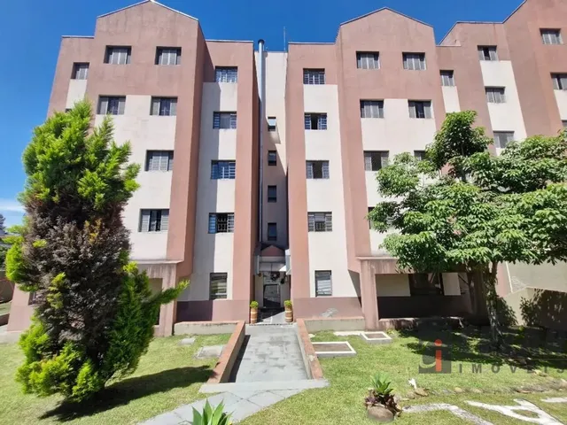 Apartamento 3 quartos e 1 banheiro, para alugar, no bairro Tingui em Curitiba