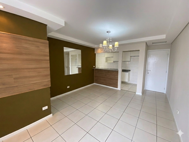 Apartamento com 127m² 2 quartos e 1 banheiro, para alugar, no bairro Centro em Londrina