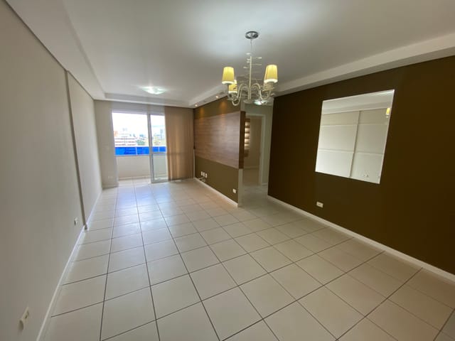 Apartamento com 127m² 2 quartos e 1 banheiro, para alugar, no bairro Centro em Londrina