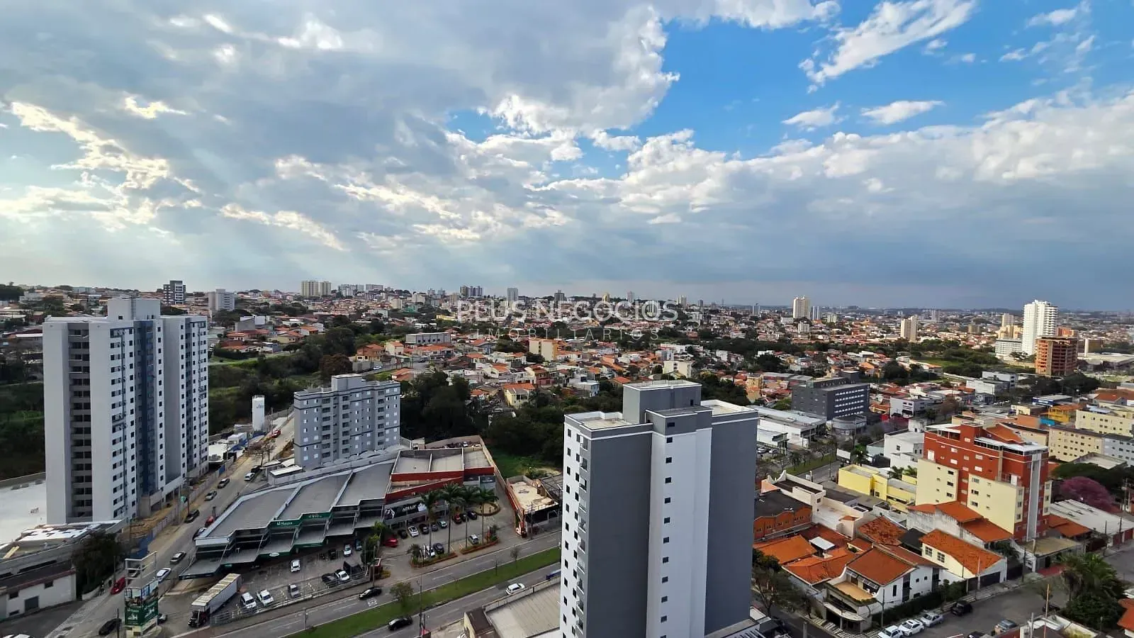 Apartamento, 3 quartos, 110 m² - Foto 2
