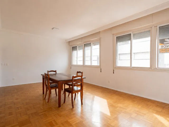Apartamento com 217m² 3 quartos e 3 banheiros, à venda, no bairro Centro em Pelotas