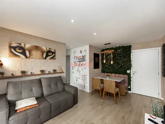 Apartamento 2 quartos e 2 banheiros, à venda, no bairro Saúde em São Paulo