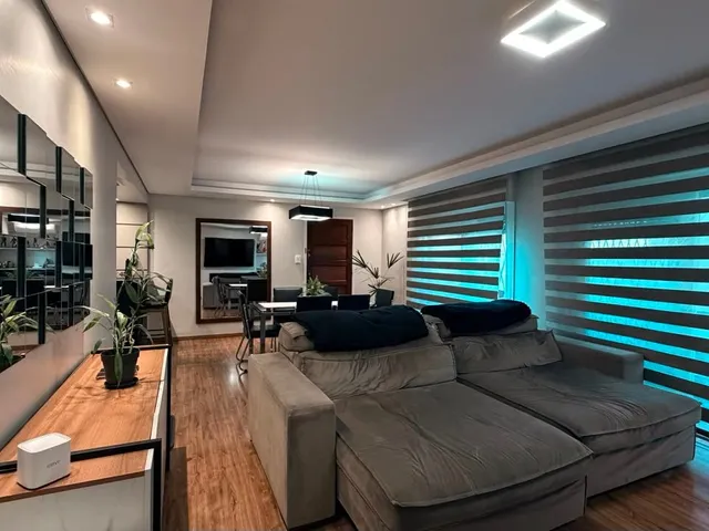 Apartamento com 130m² 4 quartos e 2 banheiros, à venda, no bairro Centro em Pelotas
