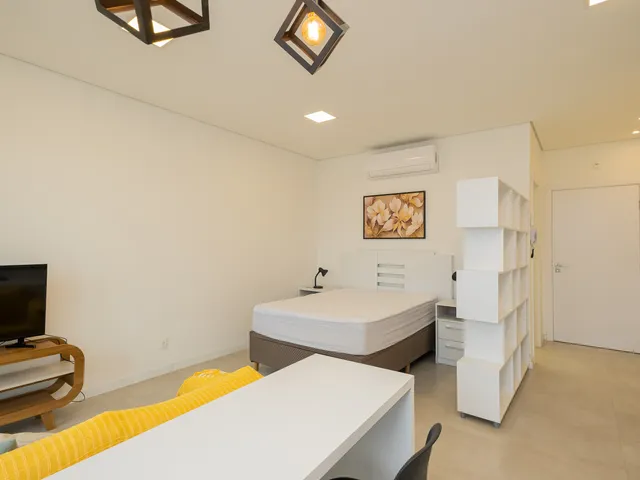 Studio 1 quarto e 1 banheiro, à venda, no bairro Centro em Pelotas