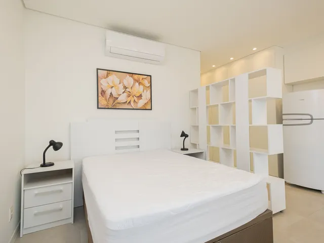 Studio 1 quarto e 1 banheiro, à venda, no bairro Centro em Pelotas
