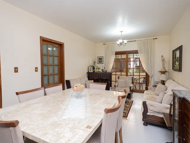 Apartamento 3 quartos e 3 banheiros, à venda, no bairro Centro em Pelotas