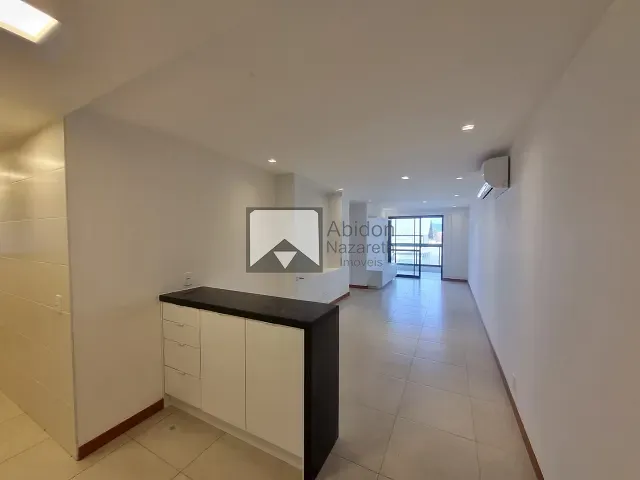 Apartamento com 100m² 3 quartos e 2 banheiros, para alugar, no bairro Piratininga em Niterói