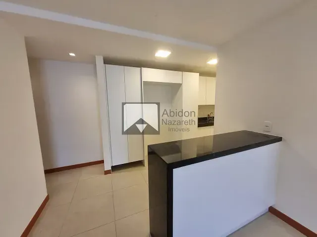 Apartamento com 100m² 3 quartos e 2 banheiros, para alugar, no bairro Piratininga em Niterói