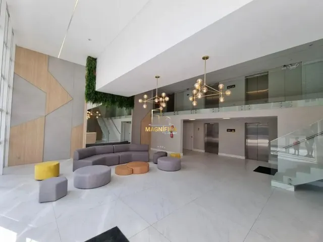 Apartamento 1 quarto e 1 banheiro, à venda, no bairro Centro em Curitiba