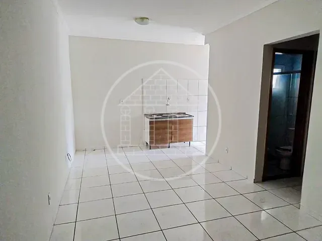 Apartamento 2 quartos e 1 banheiro, para alugar, no bairro Jardim Beatriz em São Paulo
