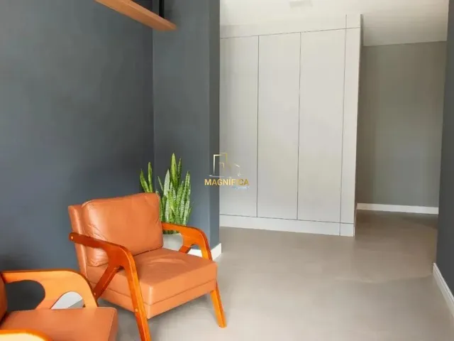 Apartamento 1 quarto e 1 banheiro, à venda, no bairro Água Verde em Curitiba