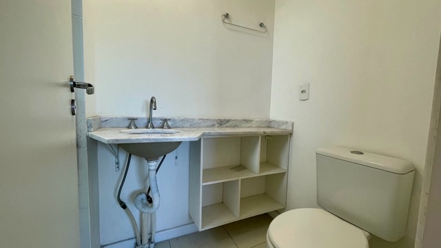 Apartamento 3 quartos e 2 banheiros, à venda, no bairro Areal em Pelotas