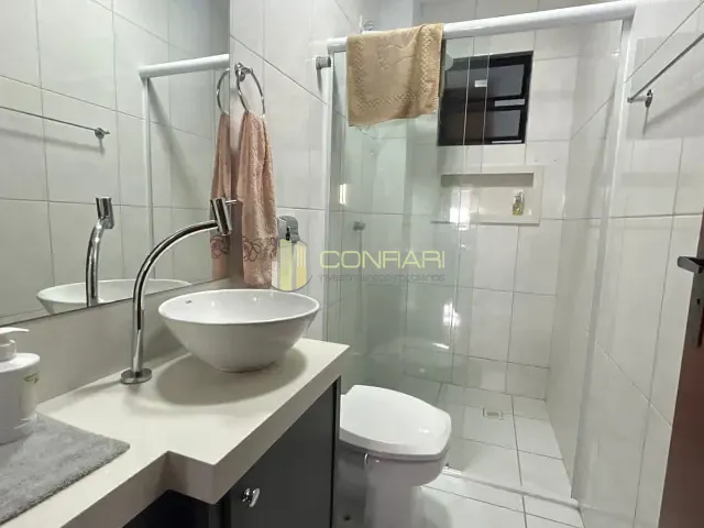 Apartamento com 143m² 3 quartos e 2 banheiros, à venda, no bairro meia praia em Itapema