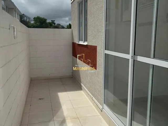 Apartamento 2 quartos e 1 banheiro, à venda, no bairro Santa Cândida em Curitiba