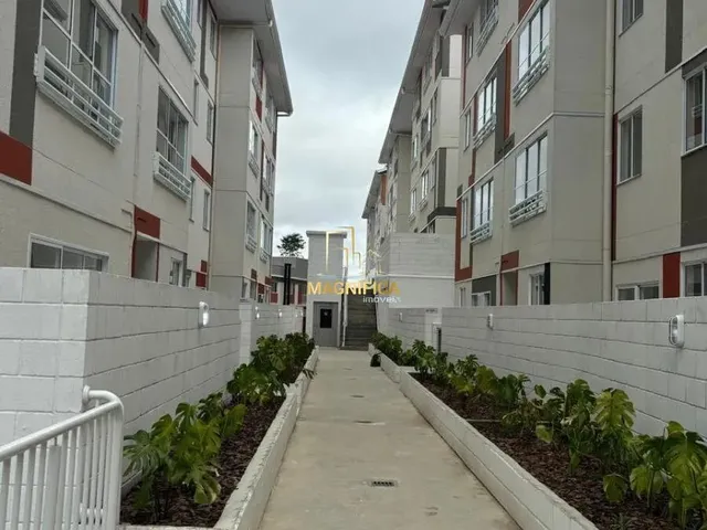 Apartamento 2 quartos e 1 banheiro, à venda, no bairro Santa Cândida em Curitiba