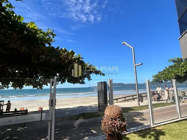 Apartamento 3 quartos e 1 banheiro, para alugar, no bairro meia praia em Itapema