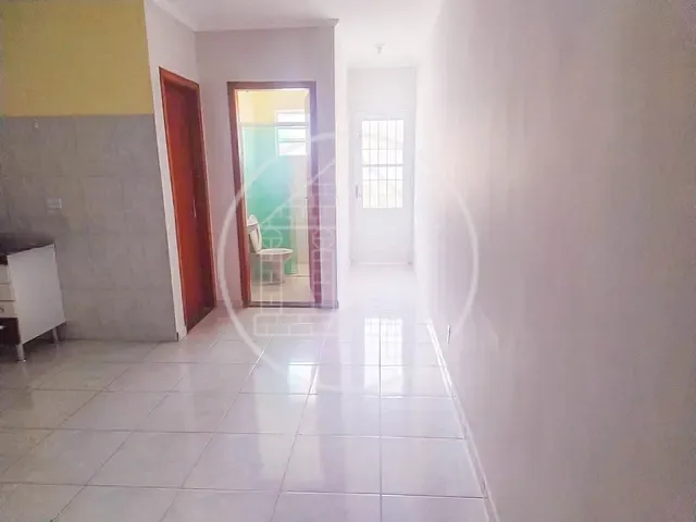 Apartamento 2 quartos e 1 banheiro, para alugar, no bairro Jardim das Imbuias em São Paulo
