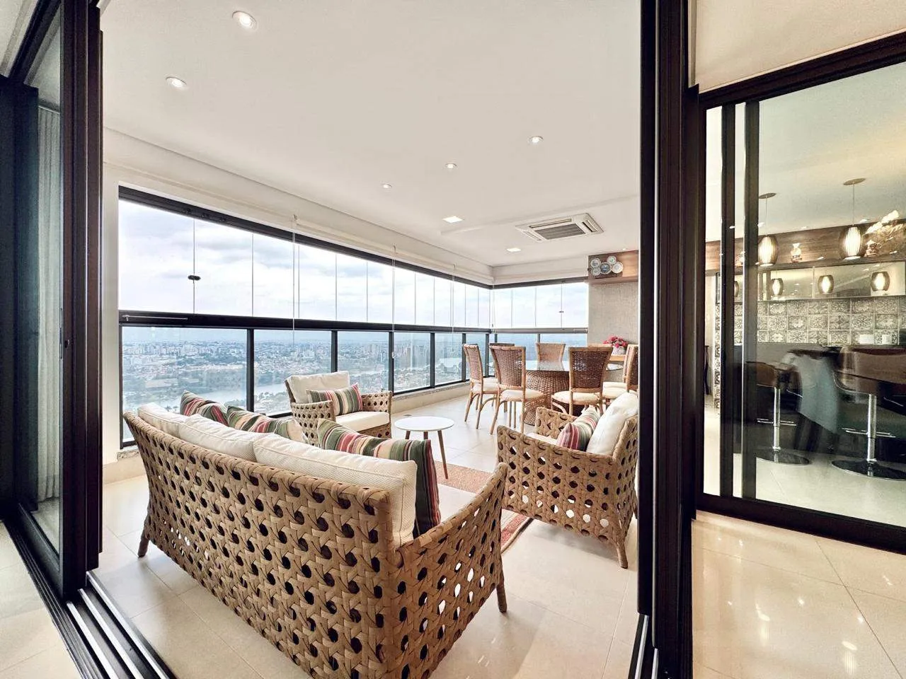 Apartamento, 3 quartos, 274 m² - Foto 9