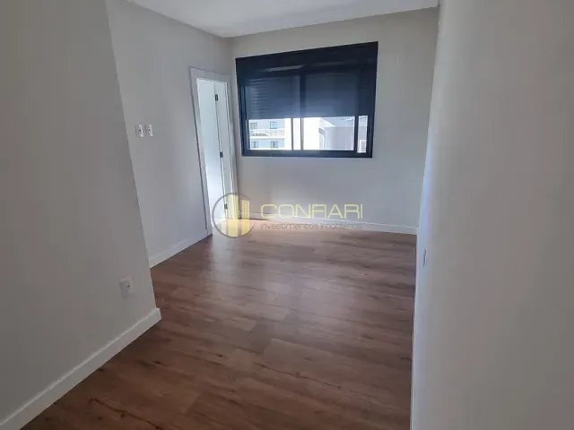 Apartamento 4 quartos e 5 banheiros, à venda, no bairro meia praia em Itapema