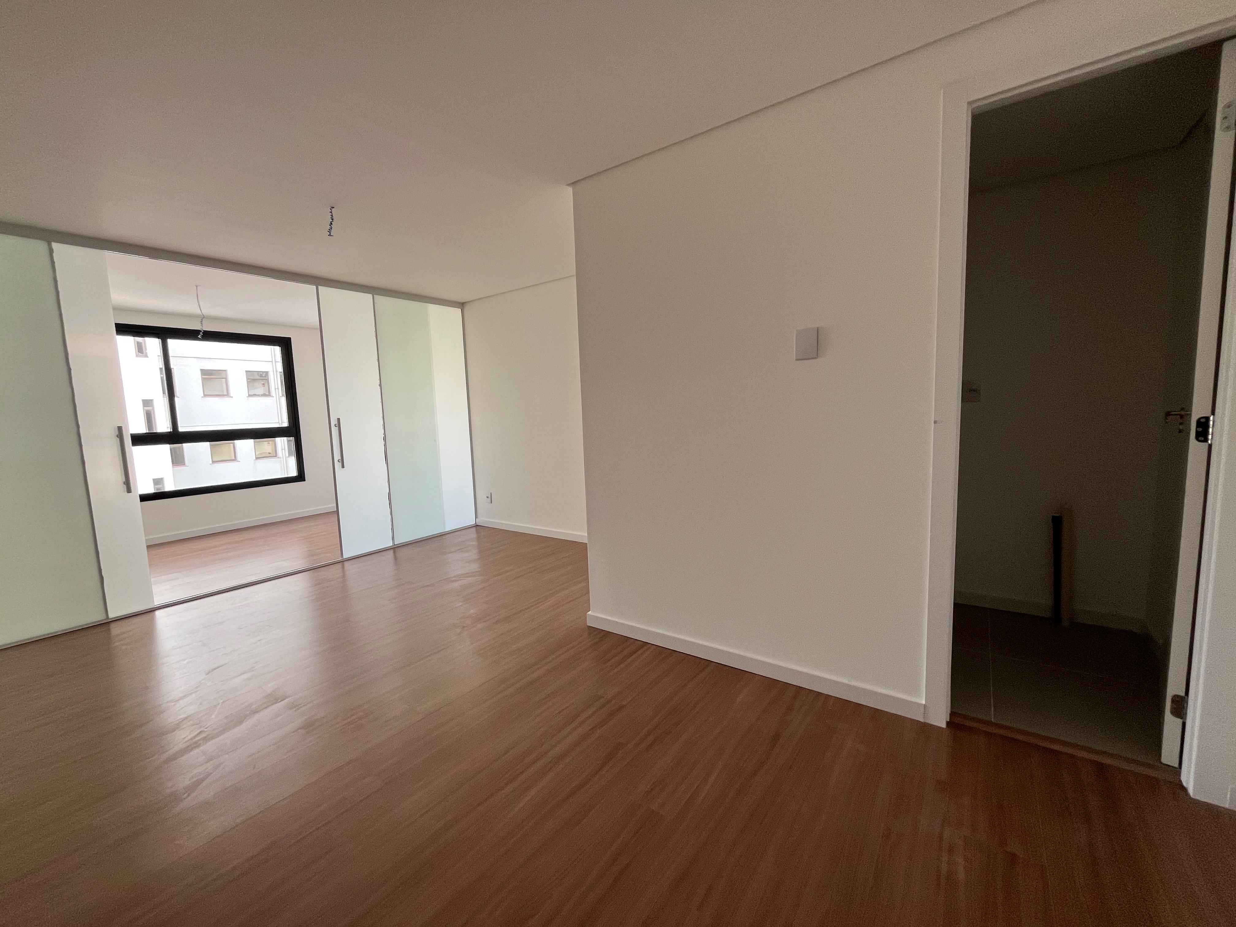 Apartamento novo à venda no Vista Butuí, Centro - 35 m², 1 quarto, andar alto com sol da tarde e infraestrutura moderna.