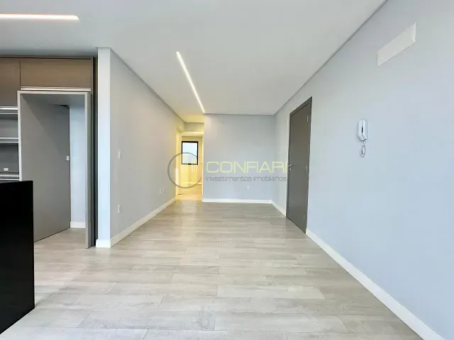 Apartamento com 163m² 3 quartos e 2 banheiros, à venda, no bairro meia praia em Itapema
