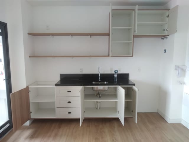 Apartamento com 143m² 2 quartos e 2 banheiros, à venda ou para alugar, no bairro Cerqueira César em São Paulo