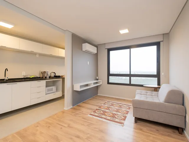 Apartamento 1 quarto e 1 banheiro, para alugar, no bairro Parque Una em Pelotas